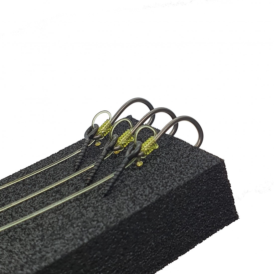 thumbnail image 2 of STIFF HINGE RIGS CHOD HOOKS – Choose With Bait Screw, Rig Ring, Or Micro Swivel 2 of 5